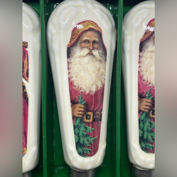 Vintage Hallmark Old World Santa Cheese Spreaders Stainless - Picture 6 of 7